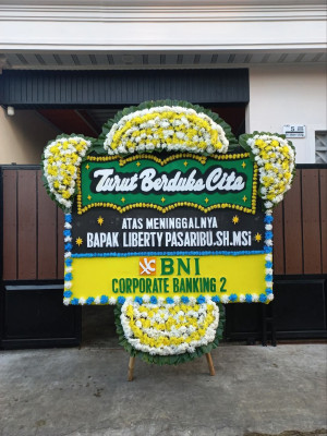 Papan Bunga Duka di Cisompet