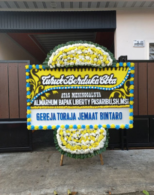 Papan Bunga Duka di Cisompet