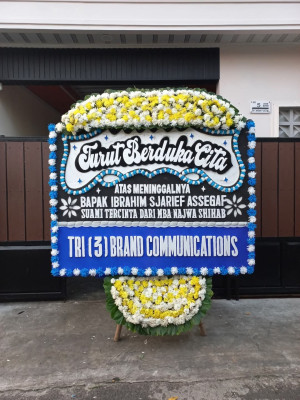 Papan Bunga Duka di Cisompet